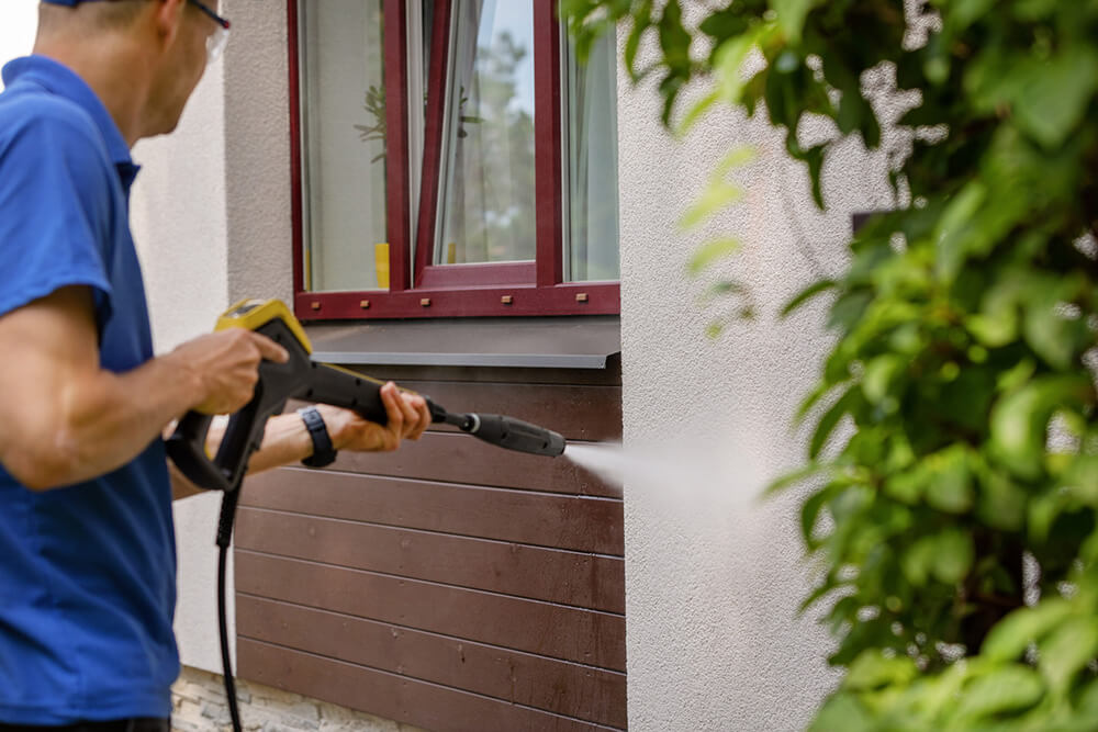 7 Things to look for while hiring a power wash Service Company